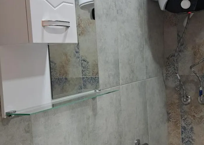 Lighthouse Gba 304 발치크